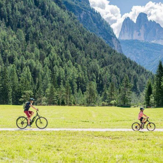 Mountain bike nell’area vacanze Plan de Corones
