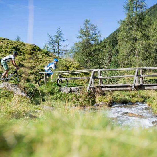 Mountain bike nell’area vacanze Plan de Corones